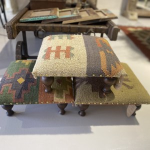 Reposapiés de kilim