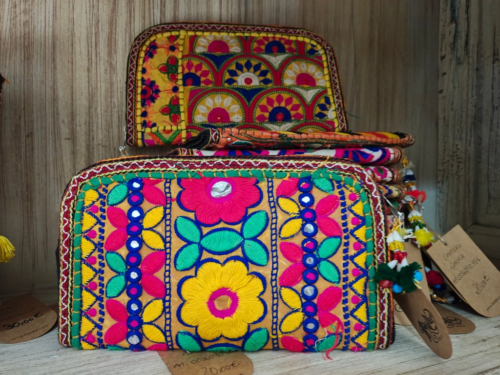 Cartera Gaura