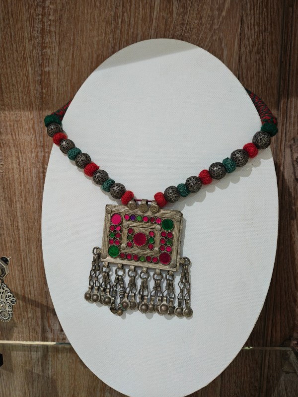 Collar Indira: imagen 2