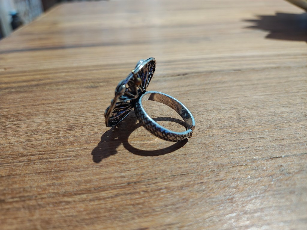 Anillo Lakshmi