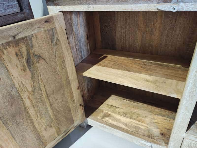 Mueble TV kurmi