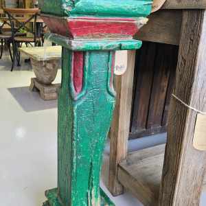 Columna Khamba I